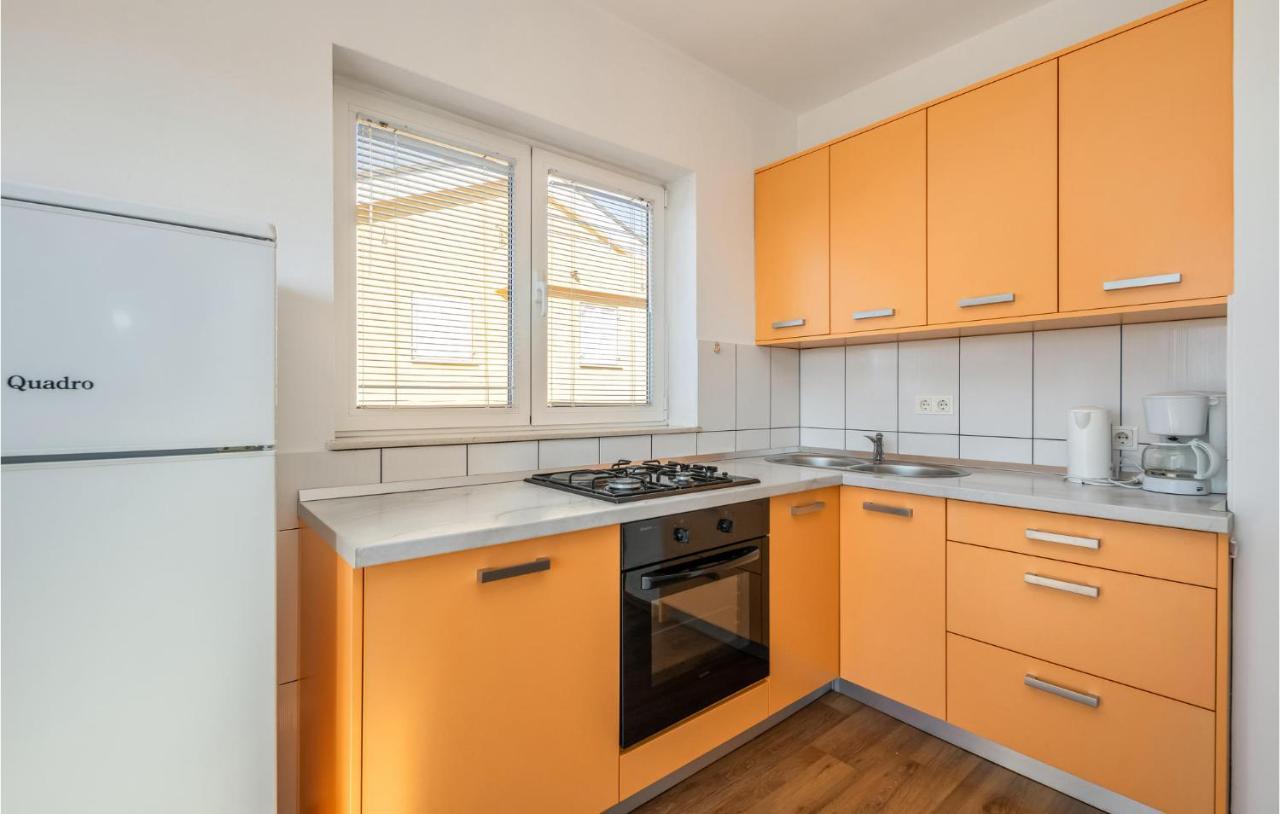 Stunning Apartment In Crikvenica With Wifi المظهر الخارجي الصورة