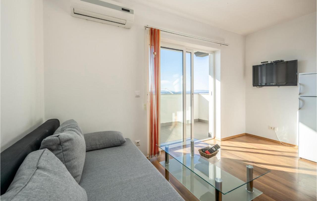 Stunning Apartment In Crikvenica With Wifi المظهر الخارجي الصورة