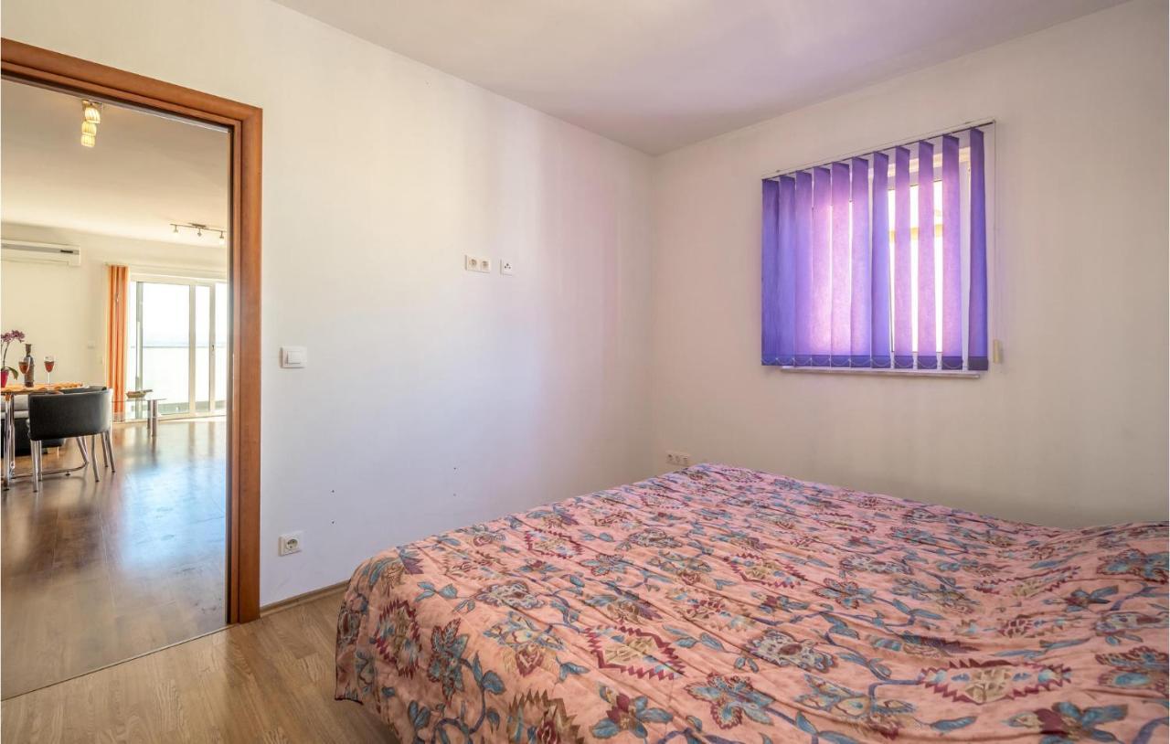Stunning Apartment In Crikvenica With Wifi المظهر الخارجي الصورة