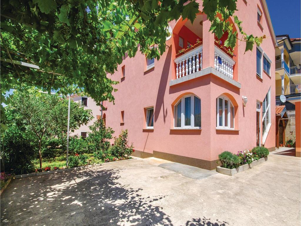 Stunning Apartment In Crikvenica With Wifi المظهر الخارجي الصورة
