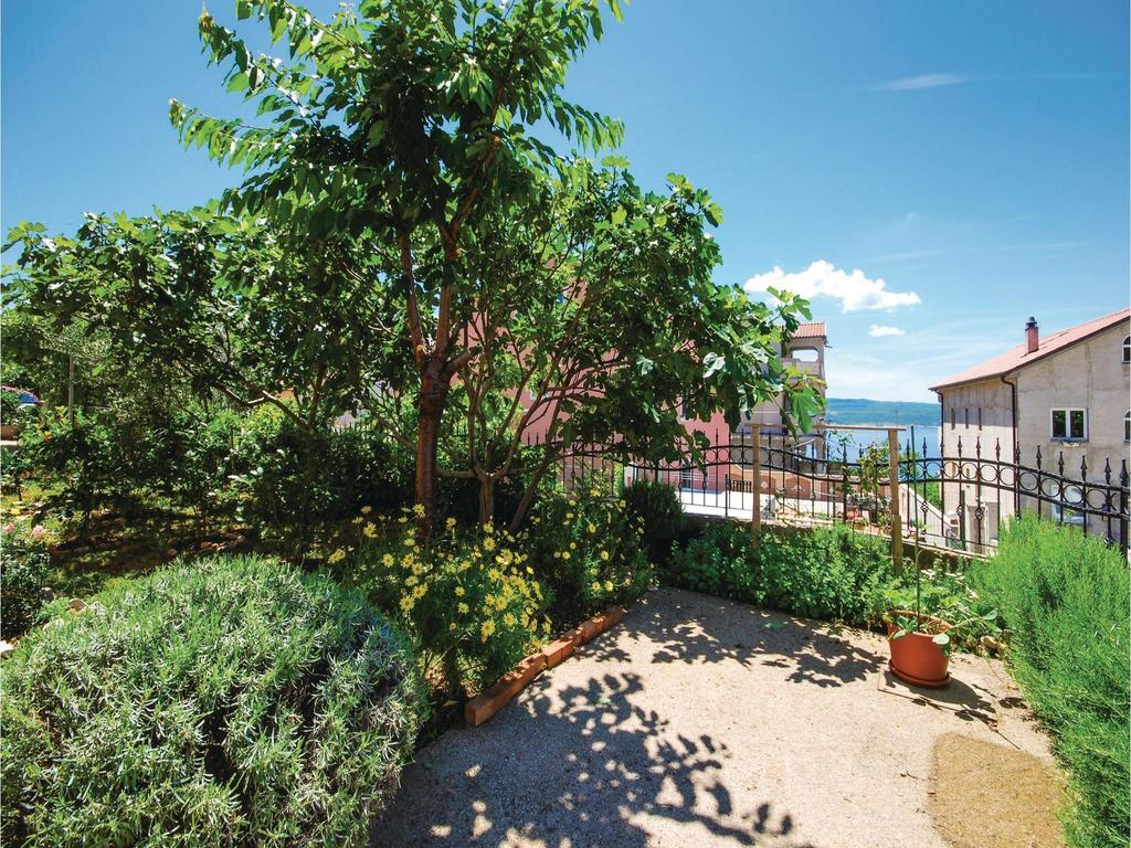 Stunning Apartment In Crikvenica With Wifi المظهر الخارجي الصورة