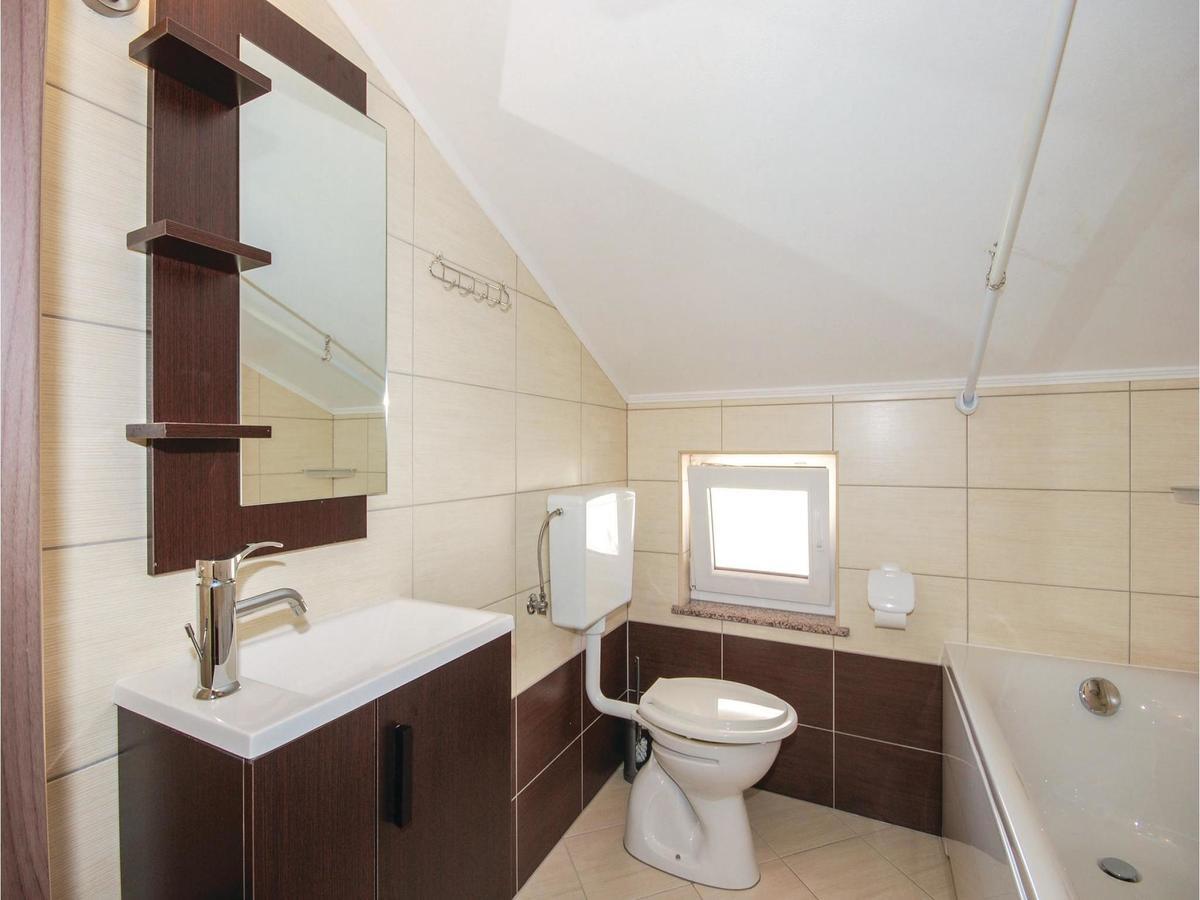 Stunning Apartment In Crikvenica With Wifi المظهر الخارجي الصورة