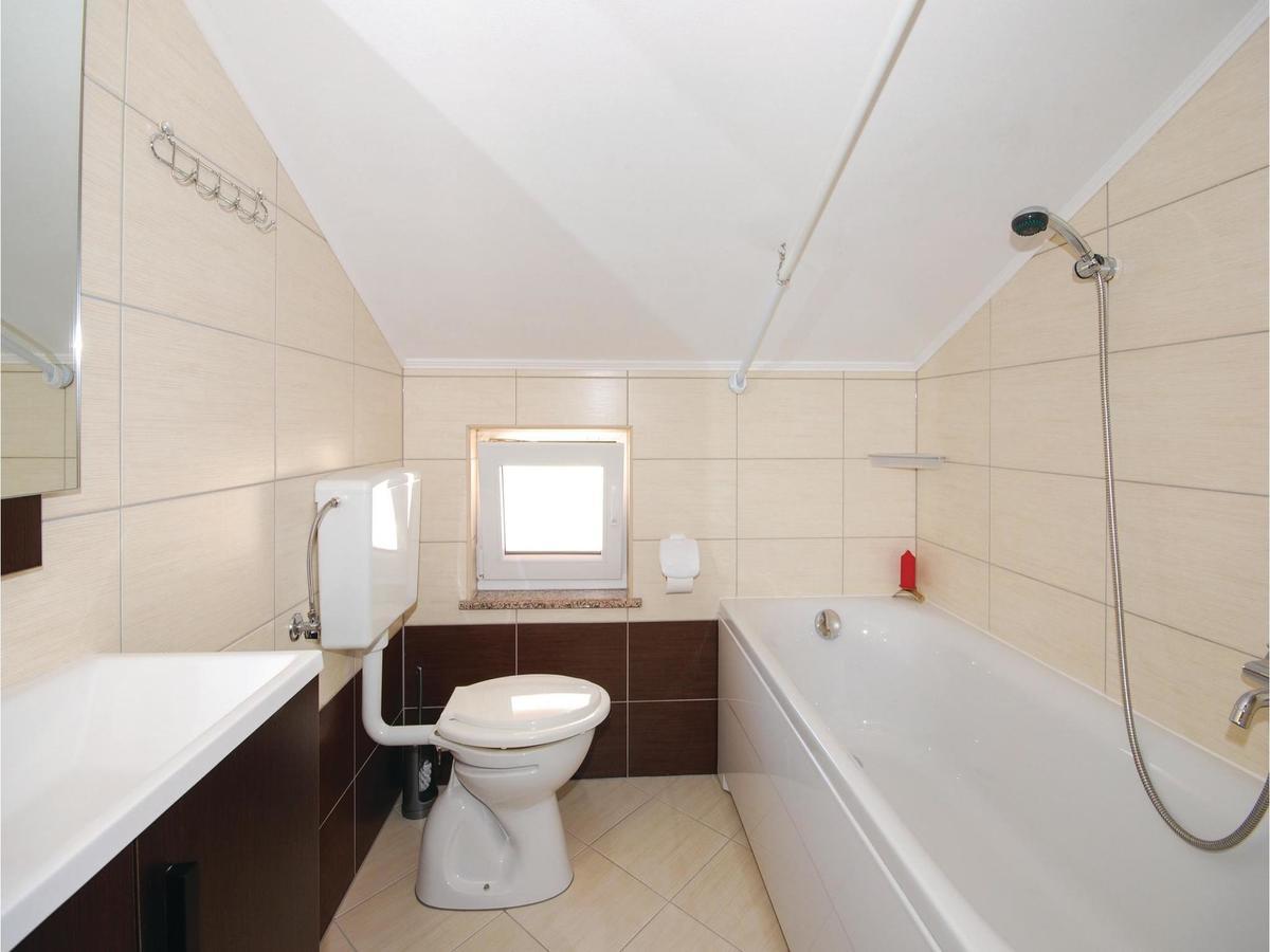 Stunning Apartment In Crikvenica With Wifi المظهر الخارجي الصورة