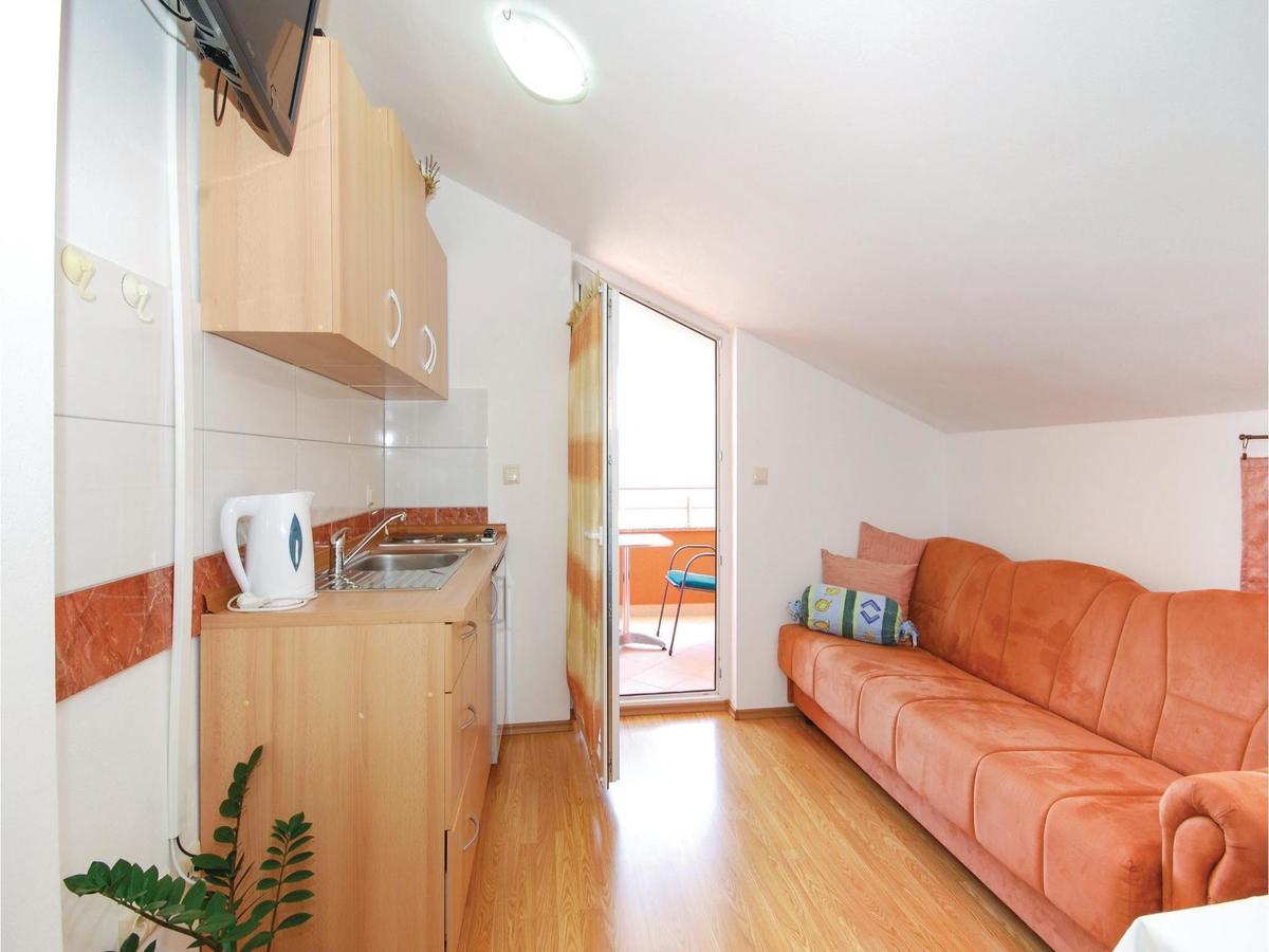 Stunning Apartment In Crikvenica With Wifi المظهر الخارجي الصورة