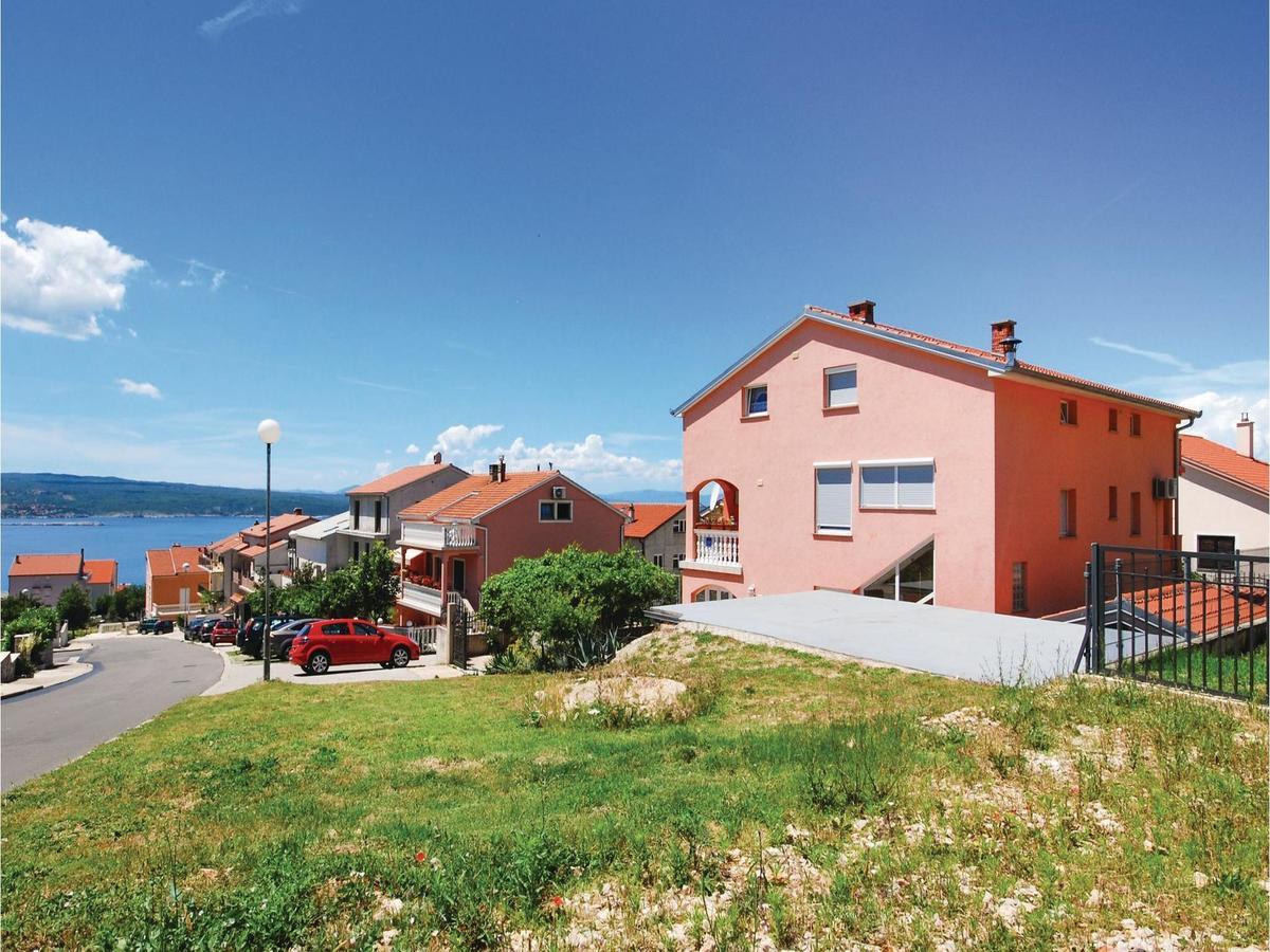 Stunning Apartment In Crikvenica With Wifi المظهر الخارجي الصورة