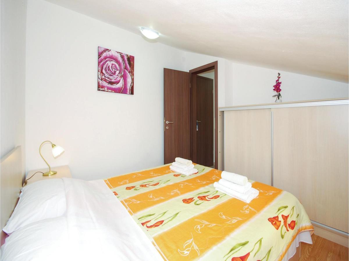 Stunning Apartment In Crikvenica With Wifi المظهر الخارجي الصورة